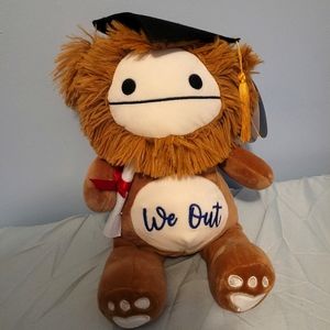 ❗️❗️SOLD❗️❗️BNWT 8" Graduation Benny the Bigfoot Squeezemallow Squishmallow